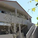 Pezic Διαμέρισμα Πούλα