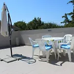 Διαμέρισμα Pezic *