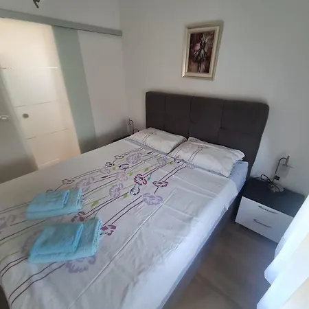 Apartament Pezic