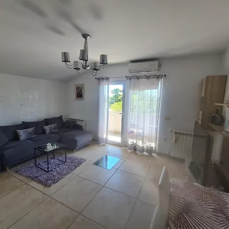 Pezic Pola
