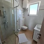 Pezic * Póla
